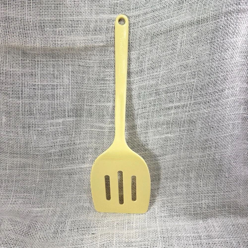 Vintage Trudeau Yellow Slotted‎ Spatula Mid Century Kitchen Utensil 1970s 2534